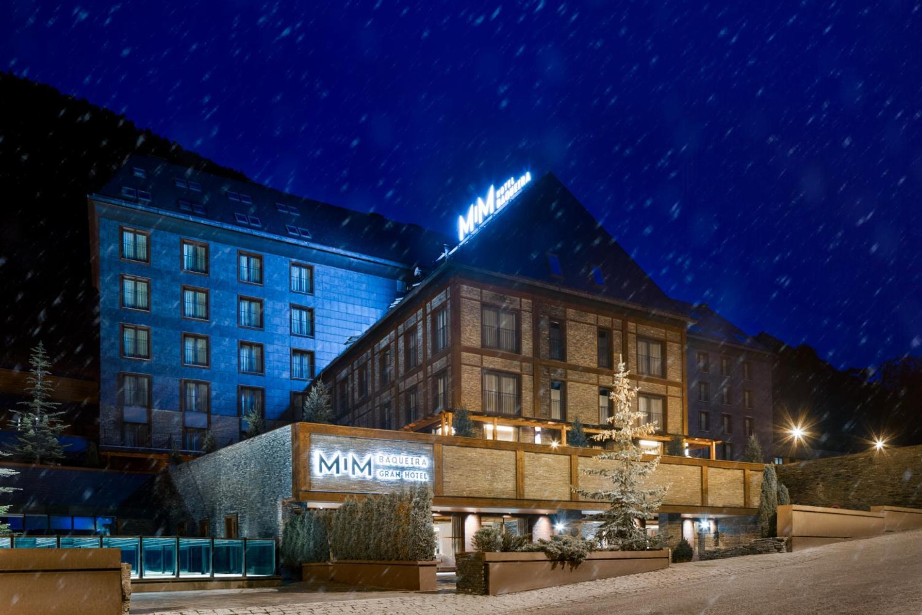 Hotel Mim Baqueira Luxury & Spa エクステリア 写真